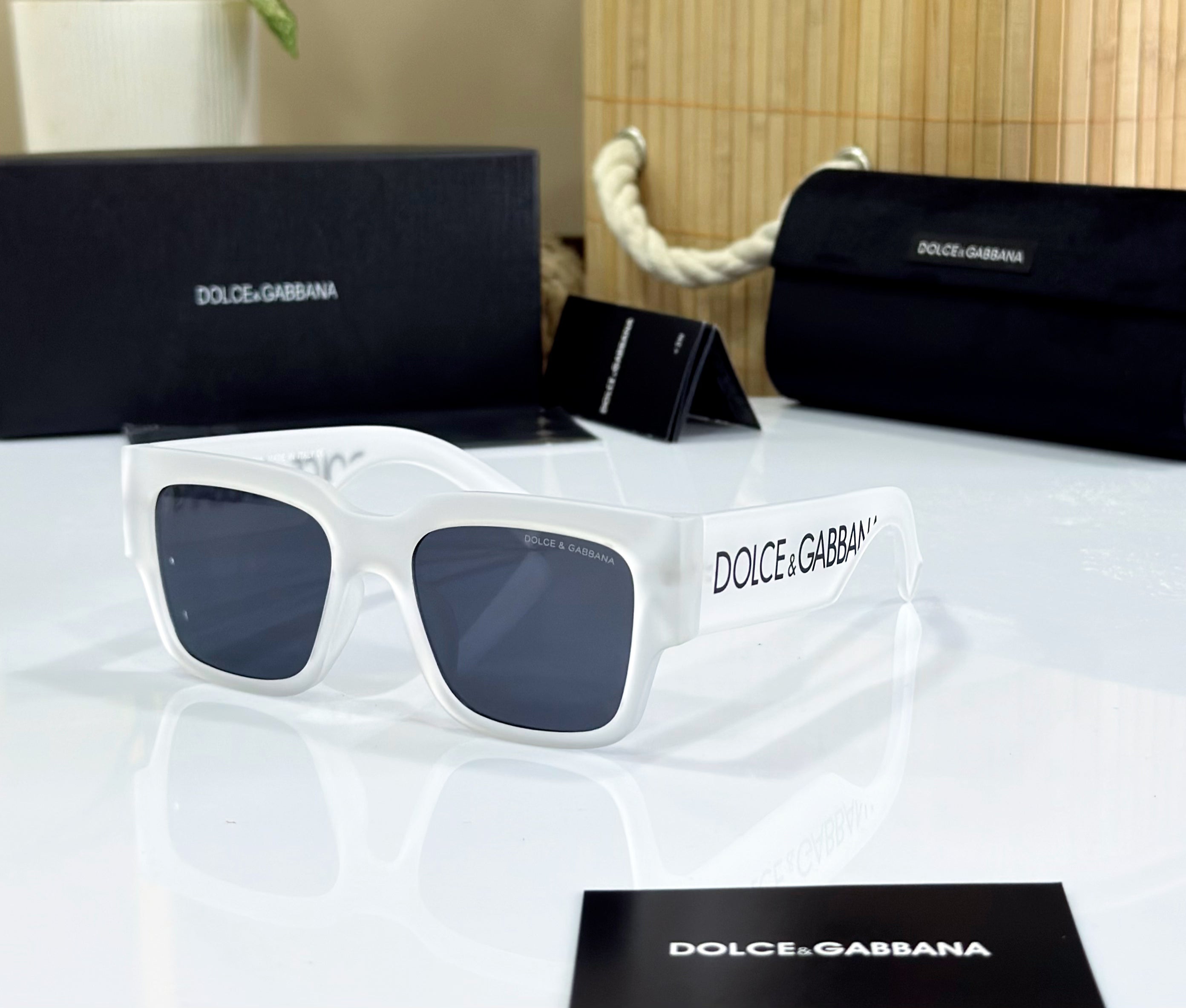 DG MATTE WHITE BLACK