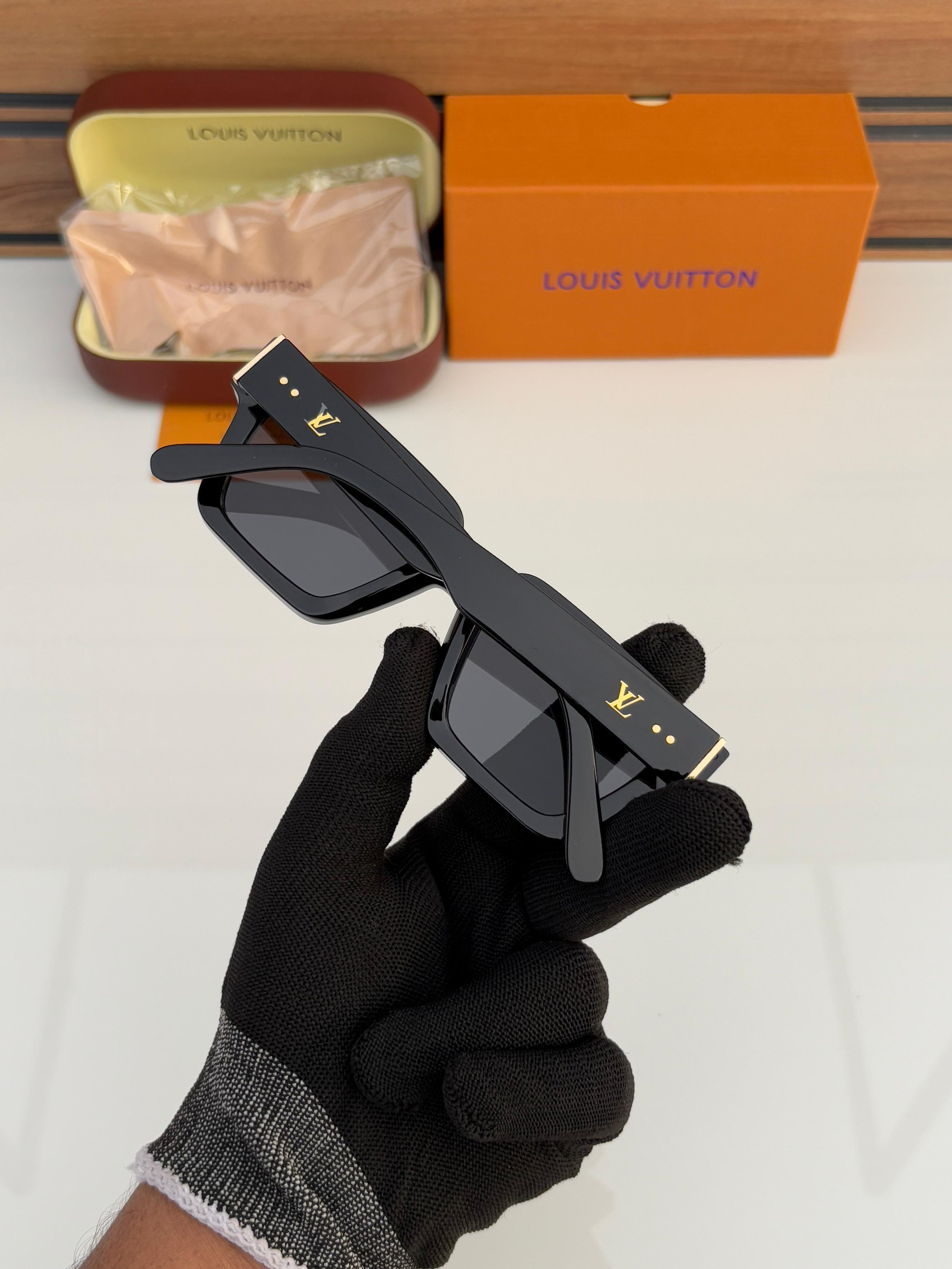Louis wayfarer glossy black